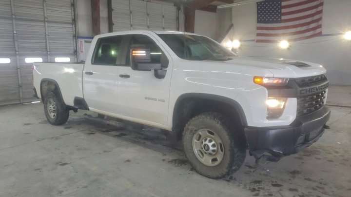 Chevrolet Silverado  2020