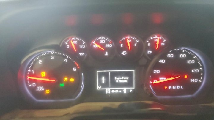 Chevrolet Silverado  2020