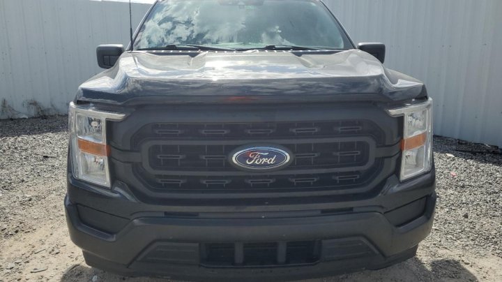 Ford F150  2021