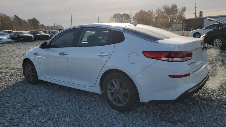 KIA Optima  2020
