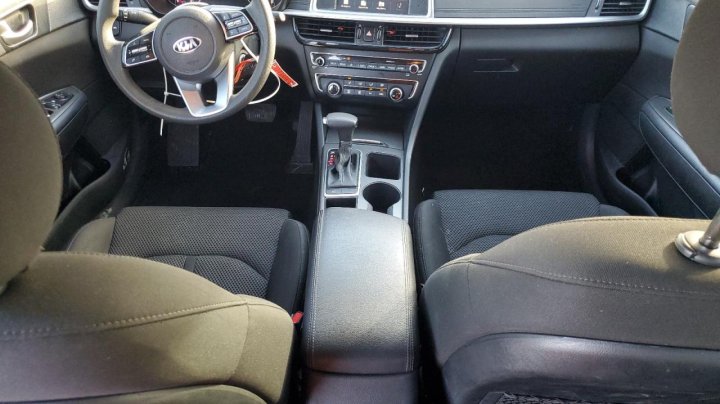 KIA Optima  2020