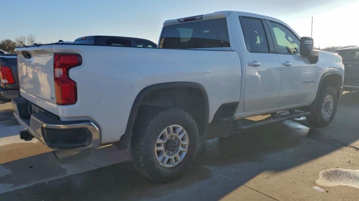 Chevrolet Silverado  2022