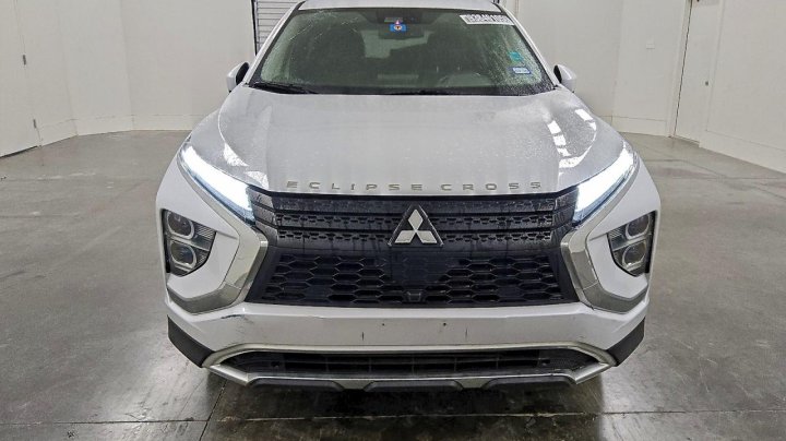 Mitsubishi ECLIPSE CROSS  2022