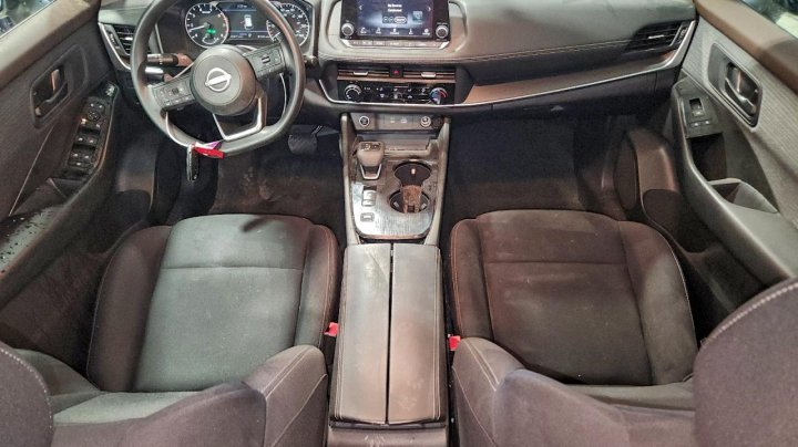 Nissan ROGUE  2023