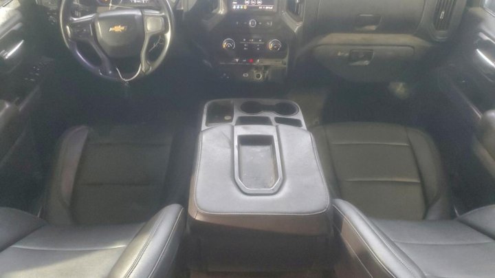 Chevrolet Silverado  2020