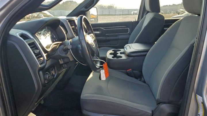 RAM 2500  2024