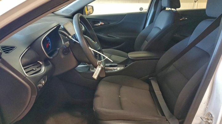 Chevrolet Malibu  2023