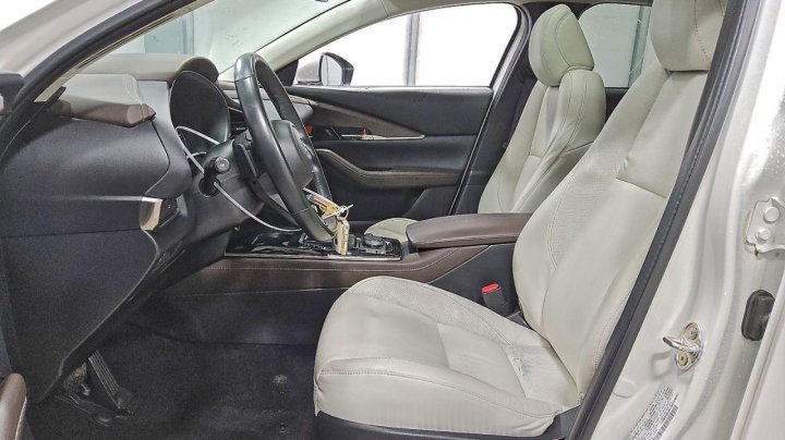 Mazda CX-30  2023