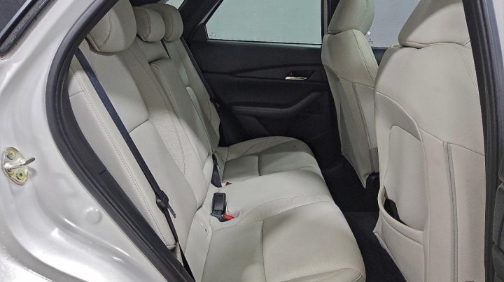 Mazda CX-30  2023