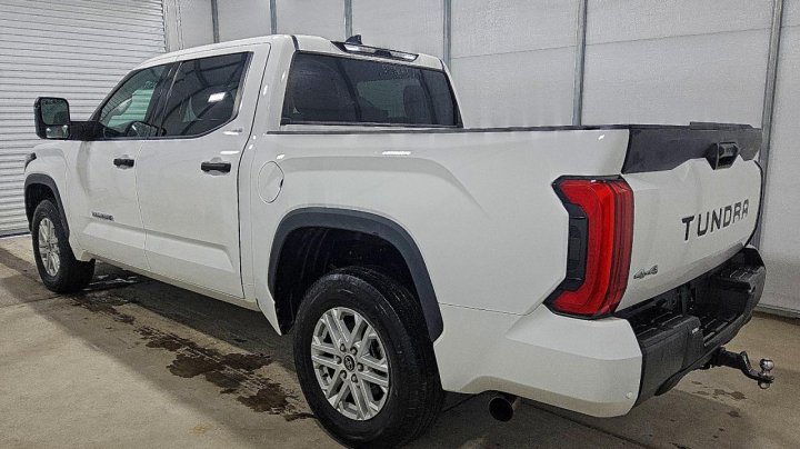 Toyota TUNDRA  2022