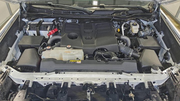 Toyota TUNDRA  2022