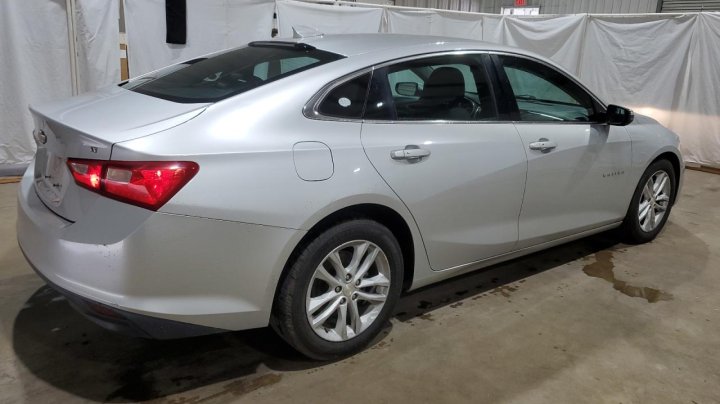 Chevrolet Malibu  2018