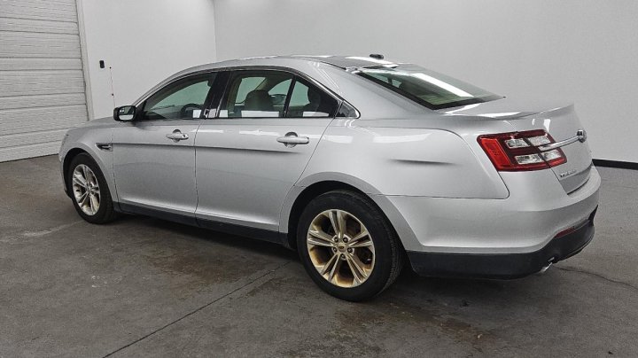 Ford TAURUS  2017