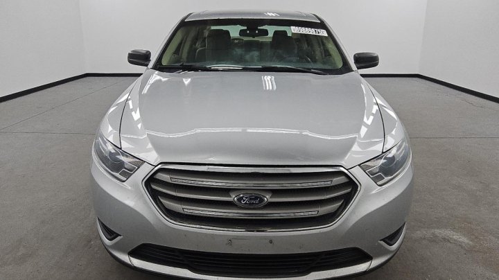 Ford TAURUS  2017