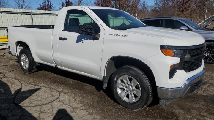 Chevrolet Silverado  2022