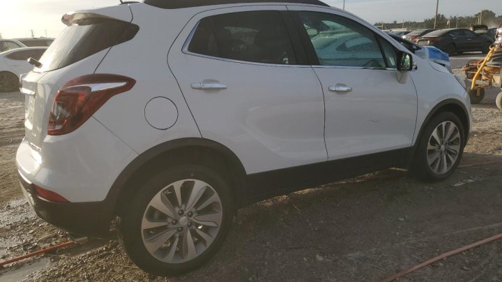 Buick Encore  2018