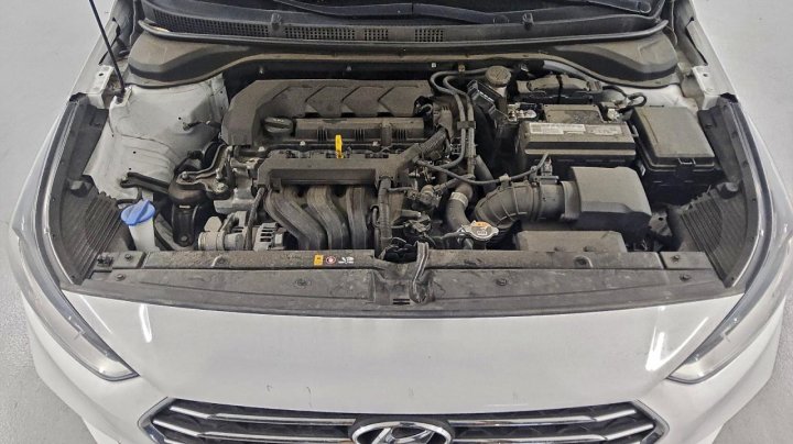Hyundai ACCENT  2022