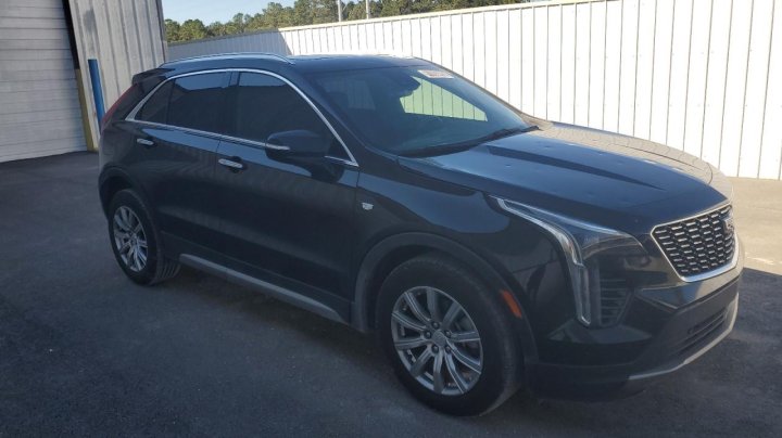 Cadillac XT4  2023