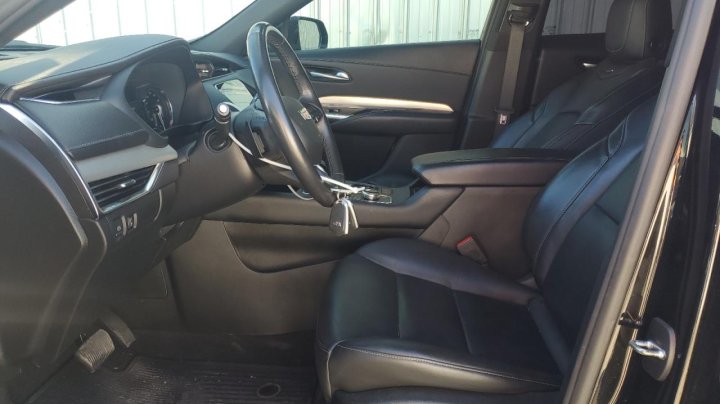 Cadillac XT4  2023