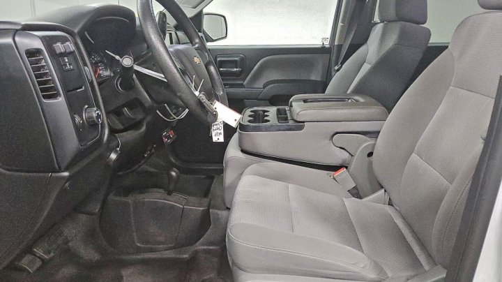 Chevrolet Silverado  2018