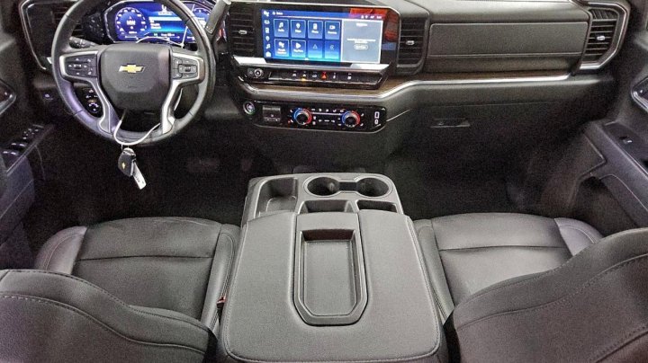 Chevrolet Silverado  2024