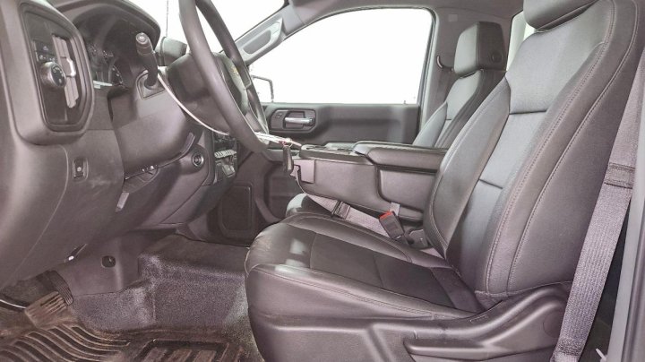 Chevrolet Silverado  2023