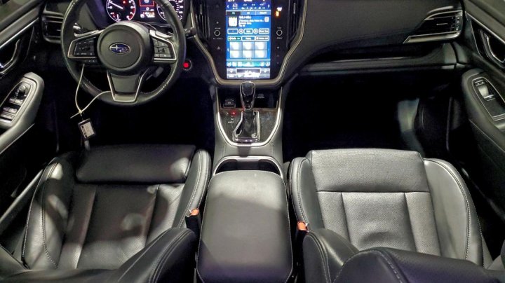 Subaru Outback  2024