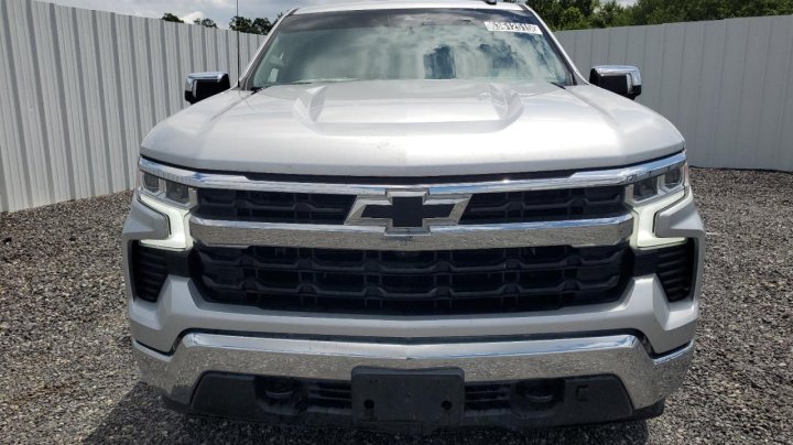 Chevrolet Silverado  2022