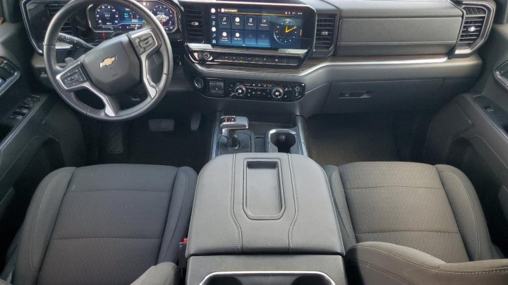 Chevrolet Silverado  2022