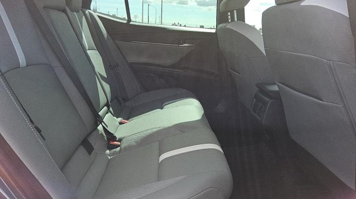 Toyota Camry  2025