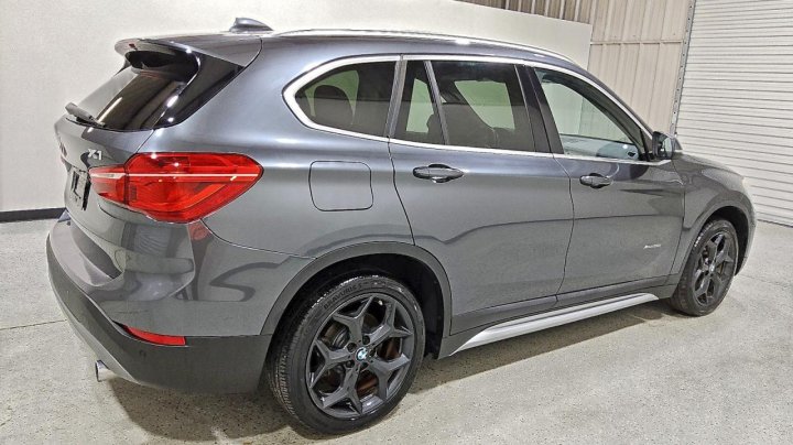 BMW X1  2016
