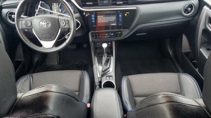 Toyota Corolla  2017