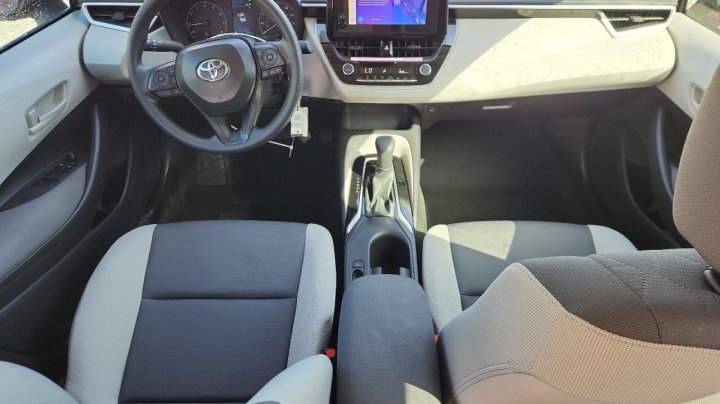 Toyota Corolla  2025