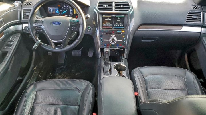 Ford Explorer  2016