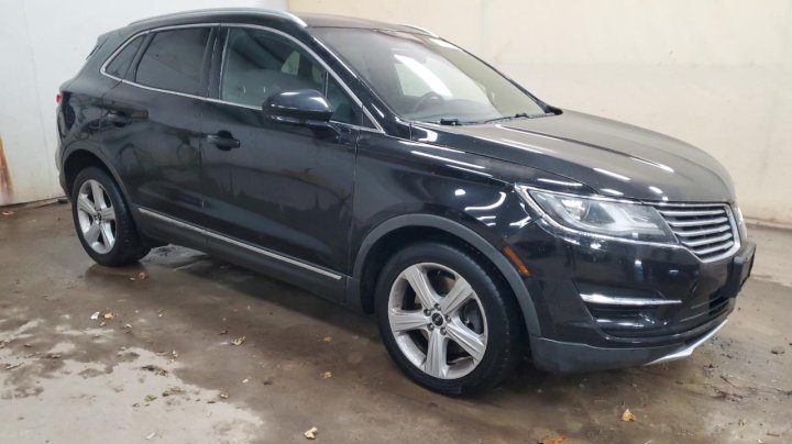 Lincoln MKC  2016