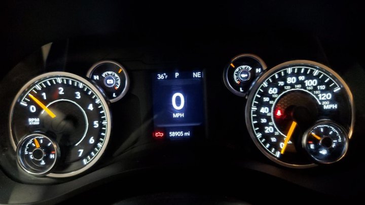 RAM 1500  2021