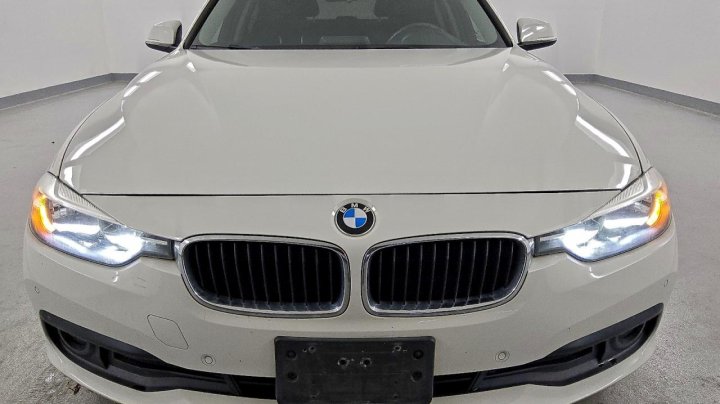 BMW 320  2017