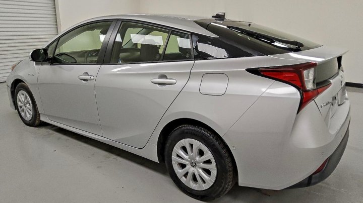 Toyota Prius  2019