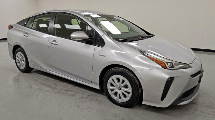 Toyota Prius  2019