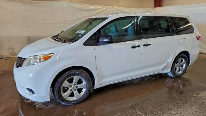 Toyota SIENNA  2017