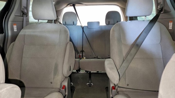 Toyota SIENNA  2017