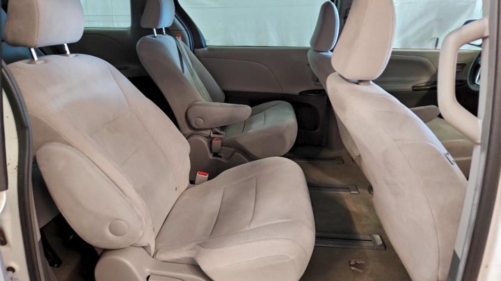 Toyota SIENNA  2017