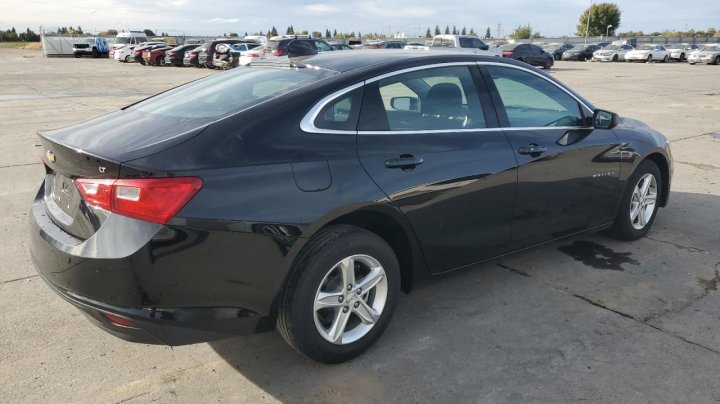 Chevrolet Malibu  2023