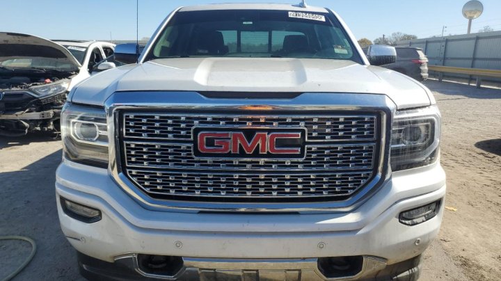 GMC Sierra  2018