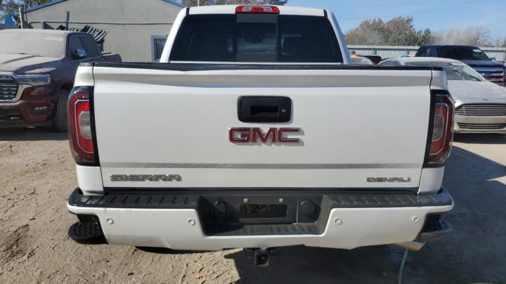 GMC Sierra  2018
