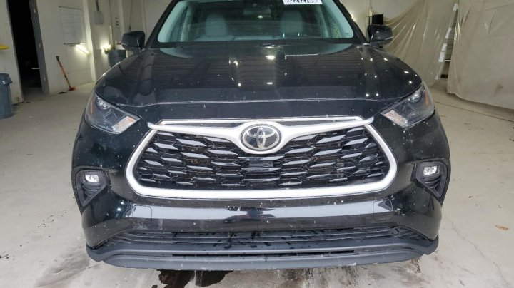 Toyota Highlander  2023
