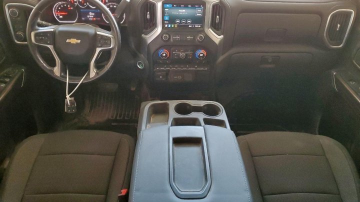 Chevrolet Silverado  2022