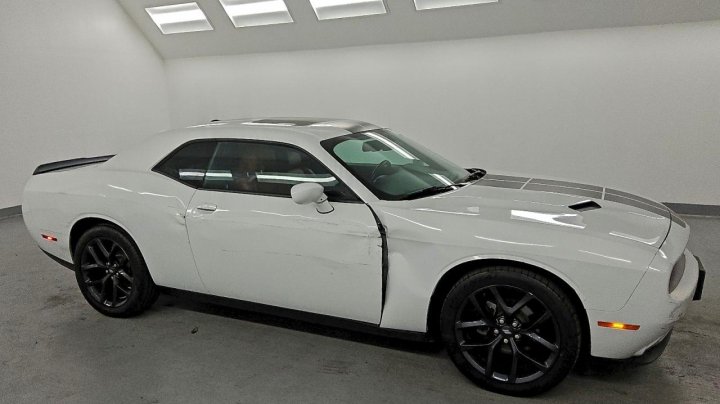 Dodge Challenger  2020