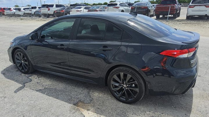 Toyota Corolla  2024
