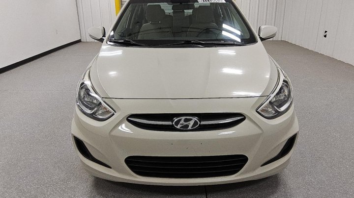 Hyundai ACCENT  2016